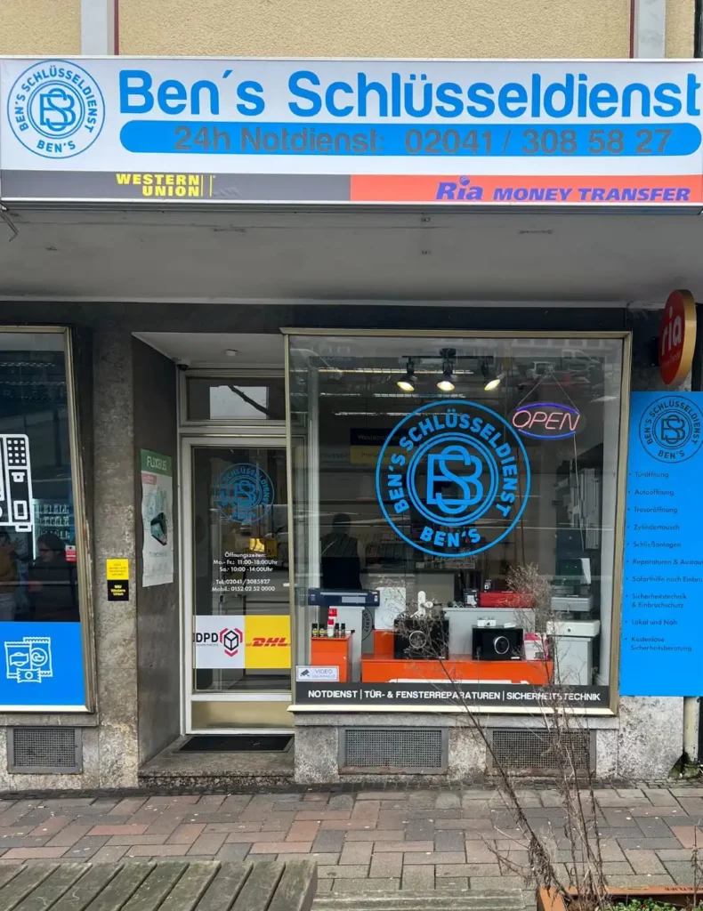 Eingang und Schaufenster von Ben’s Schlüsseldienst in Bottrop